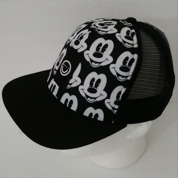 Disney Neff Black White Mickey Mouse Faces Hat - Picture 10 of 13